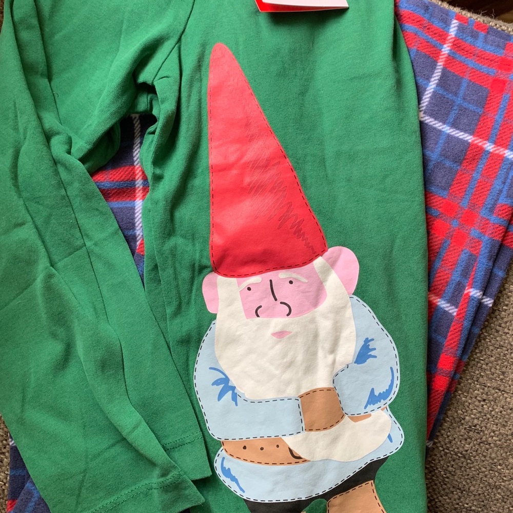 New- Hanna Anderson boys fleece jammies size 140